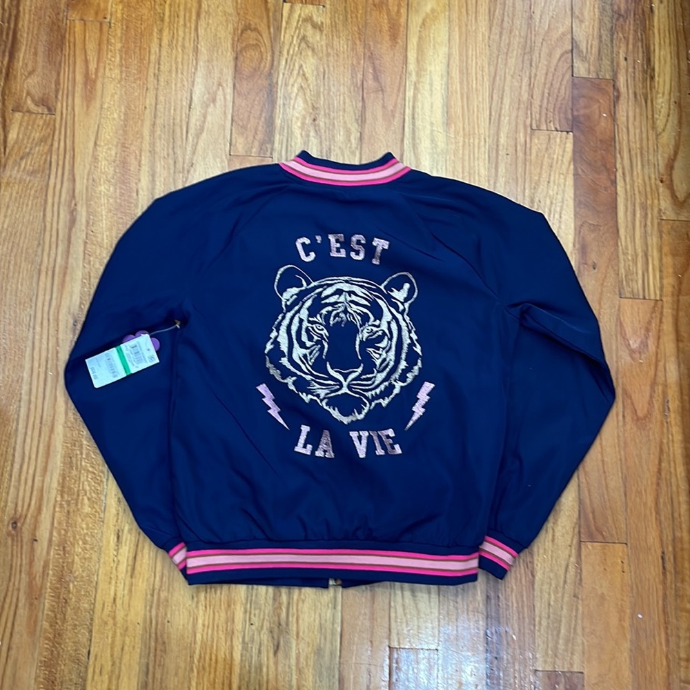 Epic Thread Reversible Jacket - Picture 6 of 15